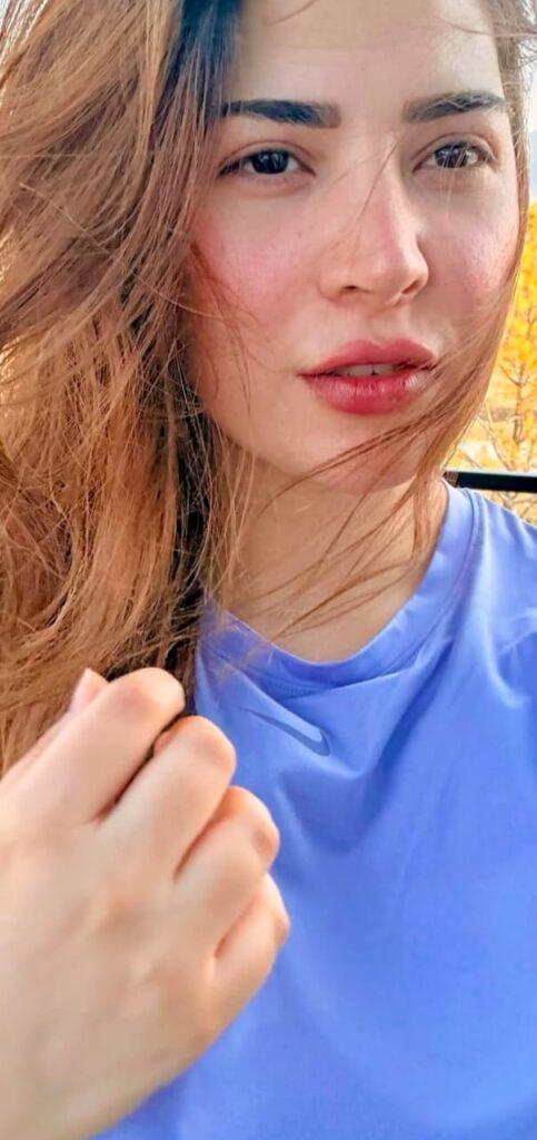 naimal khawar biography