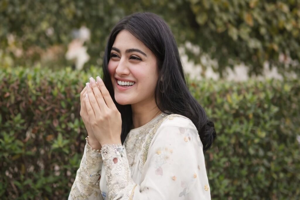 Hina Afridi biography